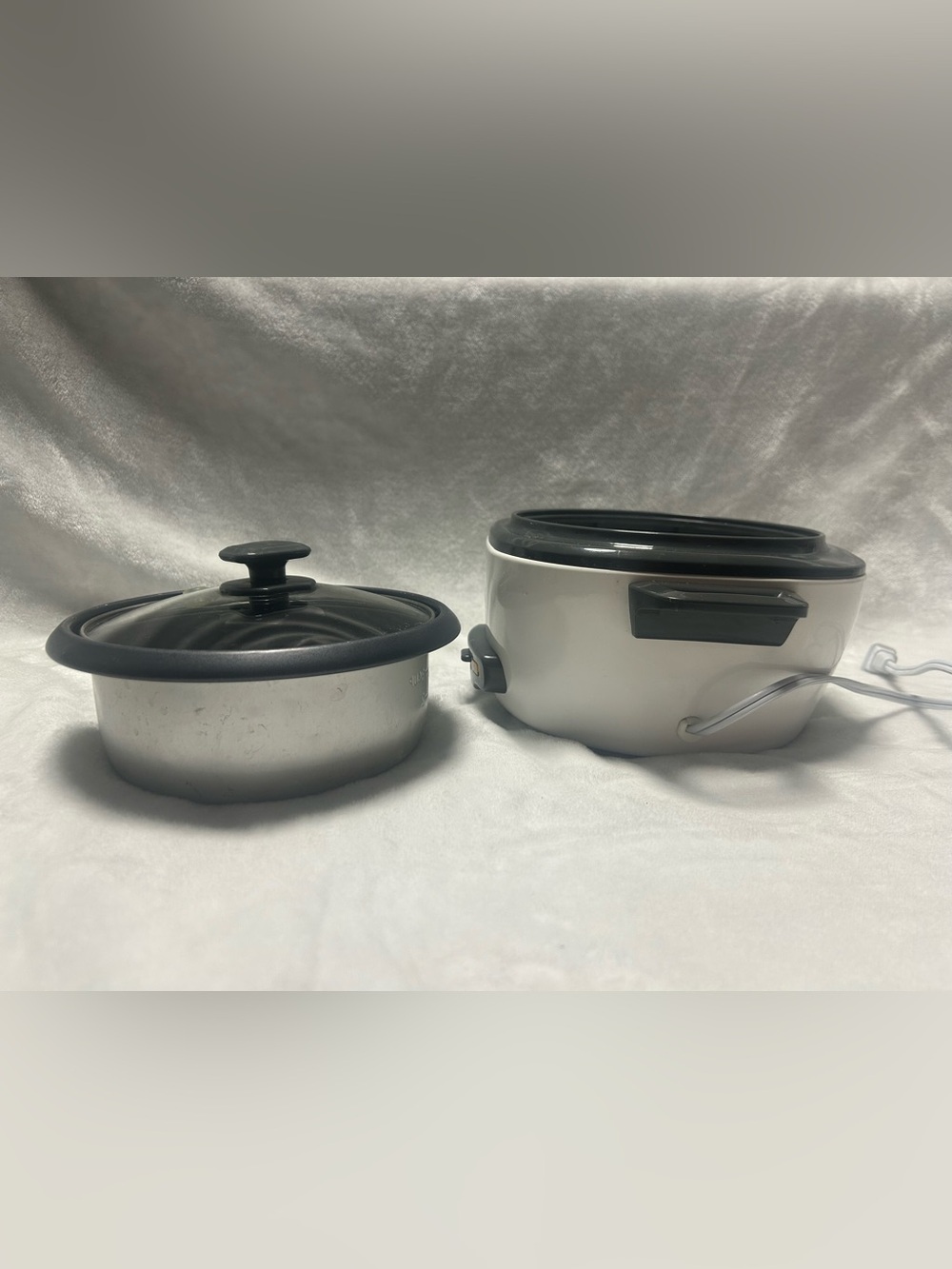 BLACK & DECKER white Rice Cooker 6-Cup Cooked Removable Non-Stick Bowl - Picture 2 of 12